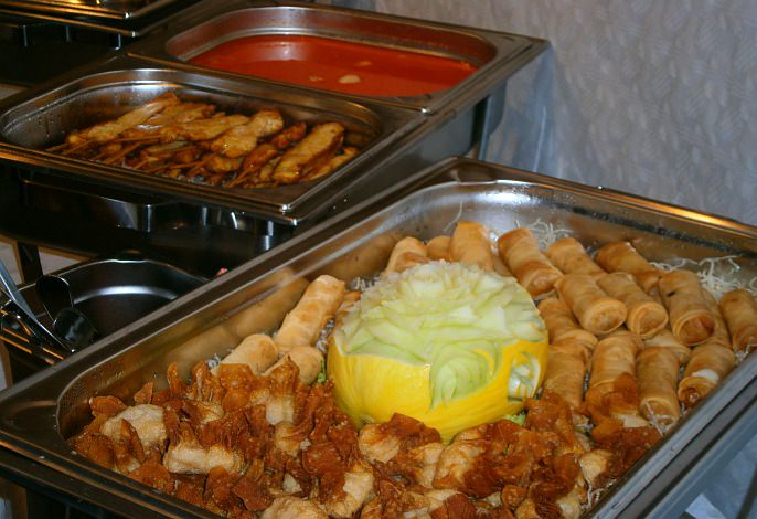 Restaurant-Partyservice: Vorbereitungen (Vorspeise, Suppe) | Thai Tawan - Thailändische Gerichte für die Urlaubsregion Europa-Park Rust